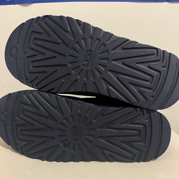 - UGG Australia Nyla  Navy Blue Suede Sparkle Knit Boots Women’s Size 9 - Picture 11 of 11